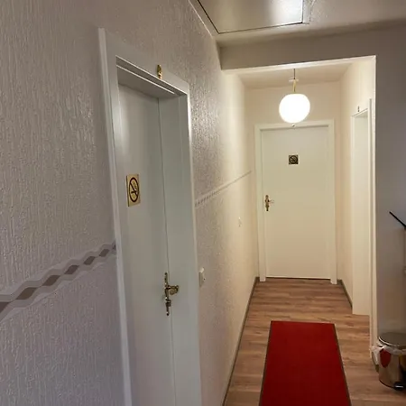 Alex -lounge -sportsbar -smokerlounge