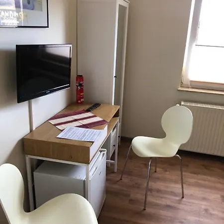 Pensión Alex -lounge -sportsbar -smokerlounge Otterbach