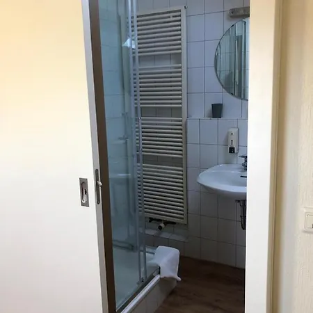 Pensión Alex -lounge -sportsbar -smokerlounge Otterbach