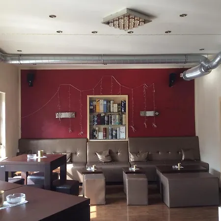 Alex -lounge -sportsbar -smokerlounge