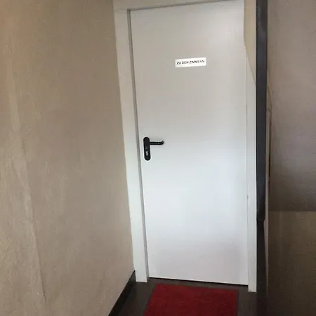 Pensión Alex -lounge -sportsbar -smokerlounge Otterbach