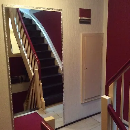 Alex -lounge -sportsbar -smokerlounge 3*