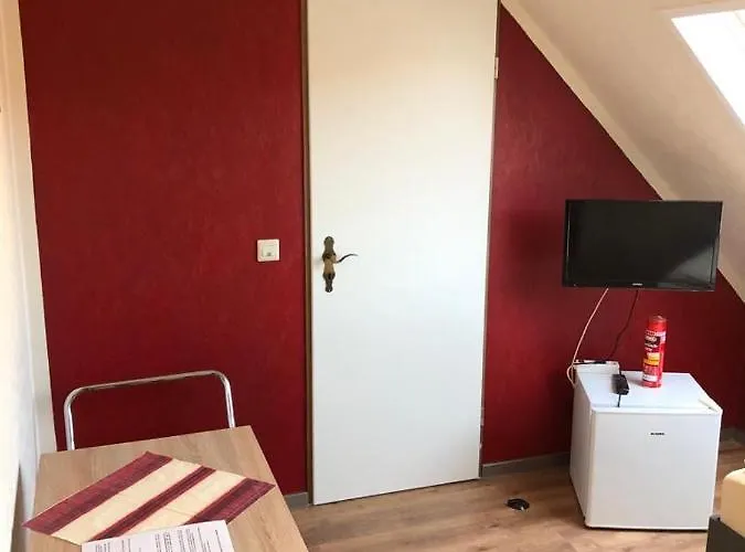 Alex -lounge -sportsbar -smokerlounge Casa de hóspedes Otterbach