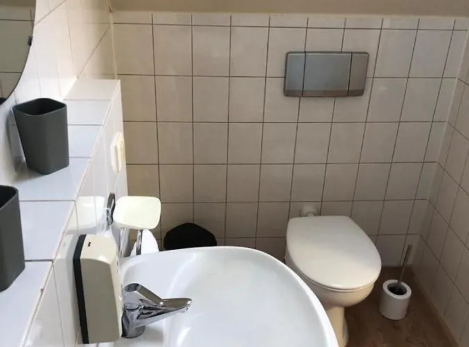 Alex -lounge -sportsbar -smokerlounge Guest house Otterbach