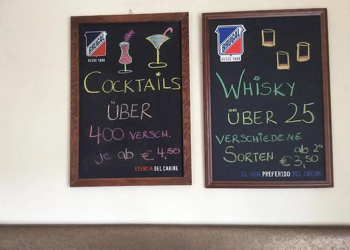 Guest house Alex -lounge -sportsbar -smokerlounge