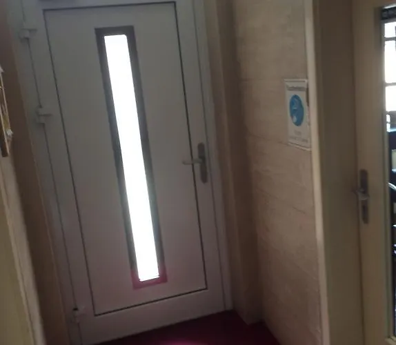 Alex -lounge -sportsbar -smokerlounge