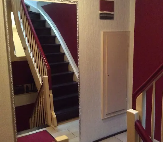 Alex -lounge -sportsbar -smokerlounge 3*