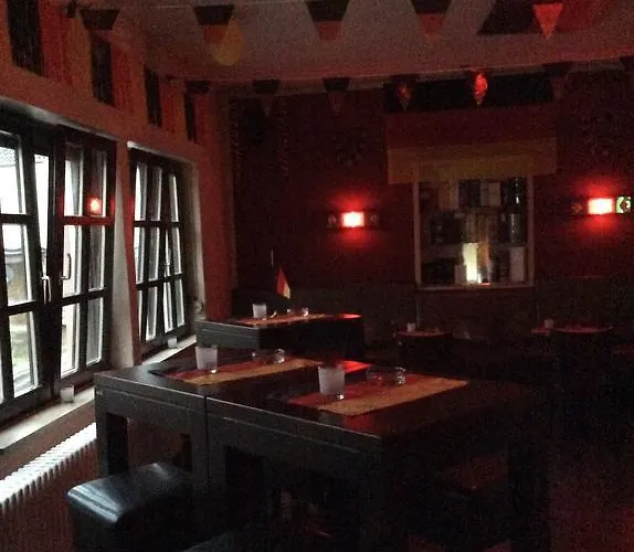 Guest house Alex -lounge -sportsbar -smokerlounge 3*