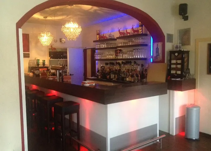 Alex -lounge -sportsbar -smokerlounge 3* Otterbach